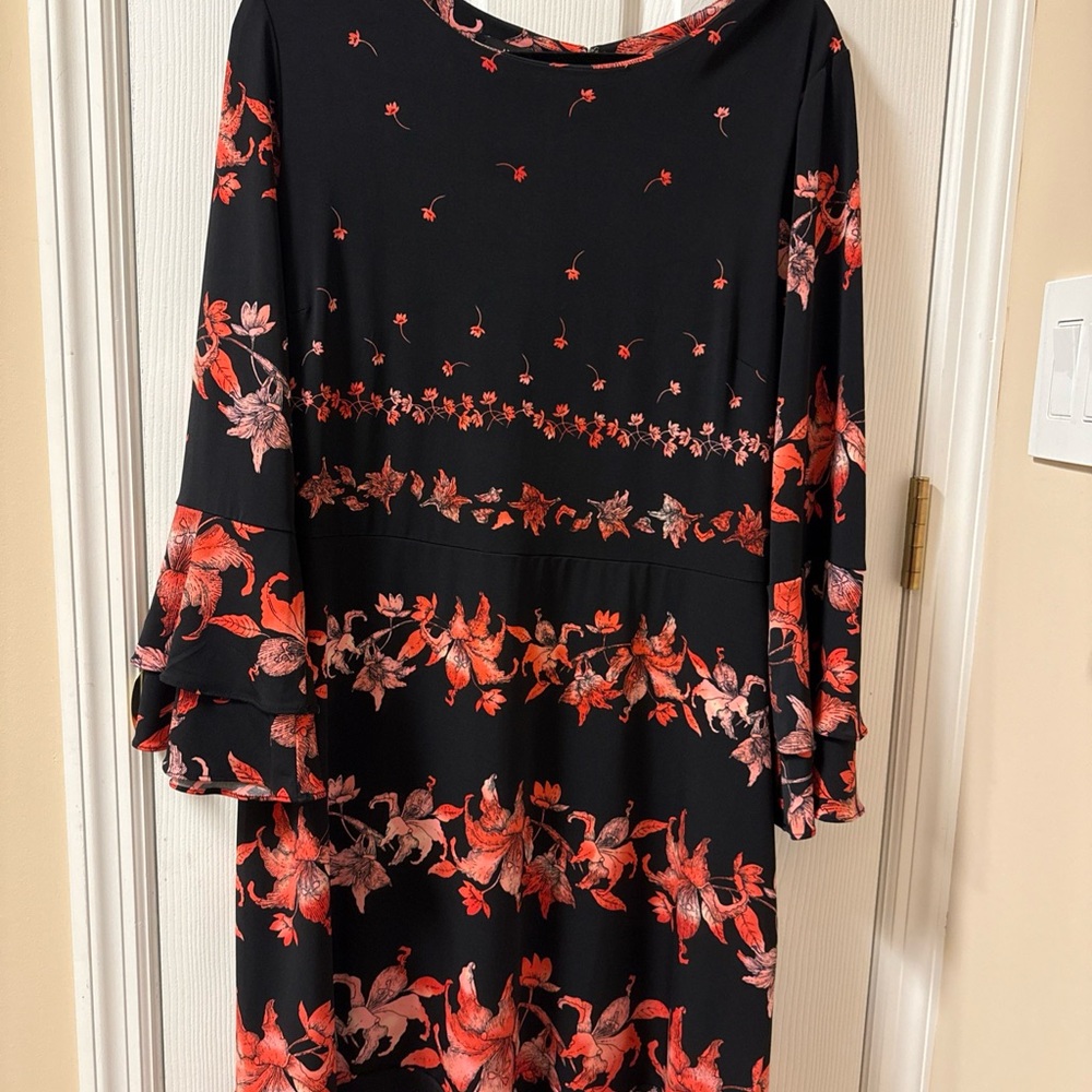 Alfani Womens Floral Bell Sleeve Fit & Flare Dress, Black.  Size 16 New With Tag